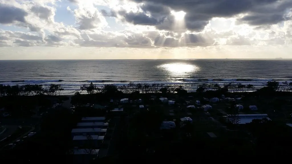 Silver Sea On Sixth Resort Maroochydore 0*,
